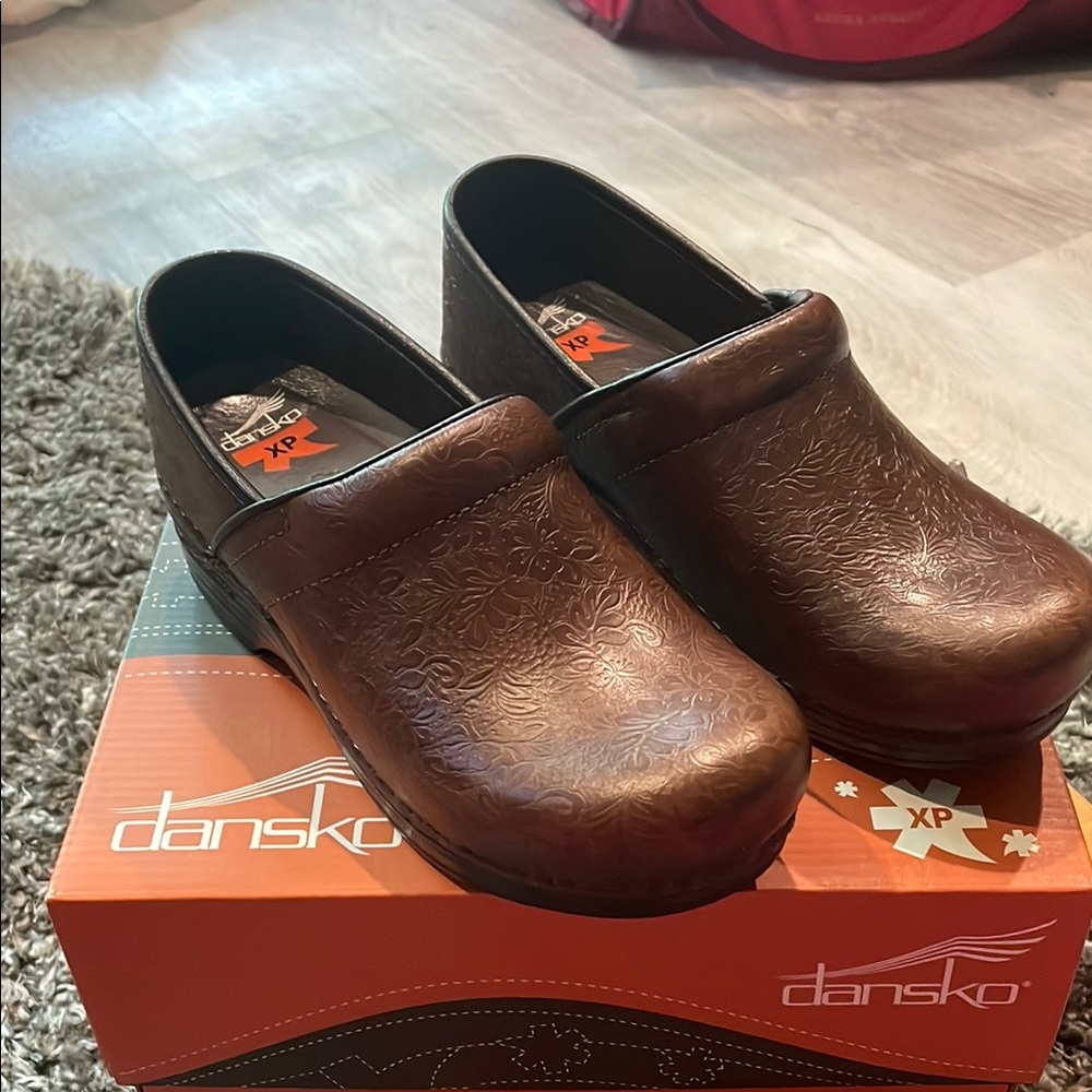 Dansko Brown Loafers Slip-Ons with Metallic Finish